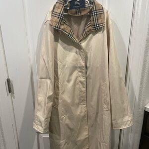 Burberry Women's Cream Coat